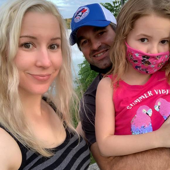 Meet your Posher, Stephanie - Picture 1 of 1